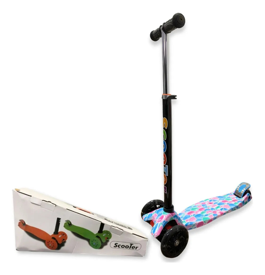 Tripatín Scooter Con Casco Y Protecciones Con Luces 60x80cm