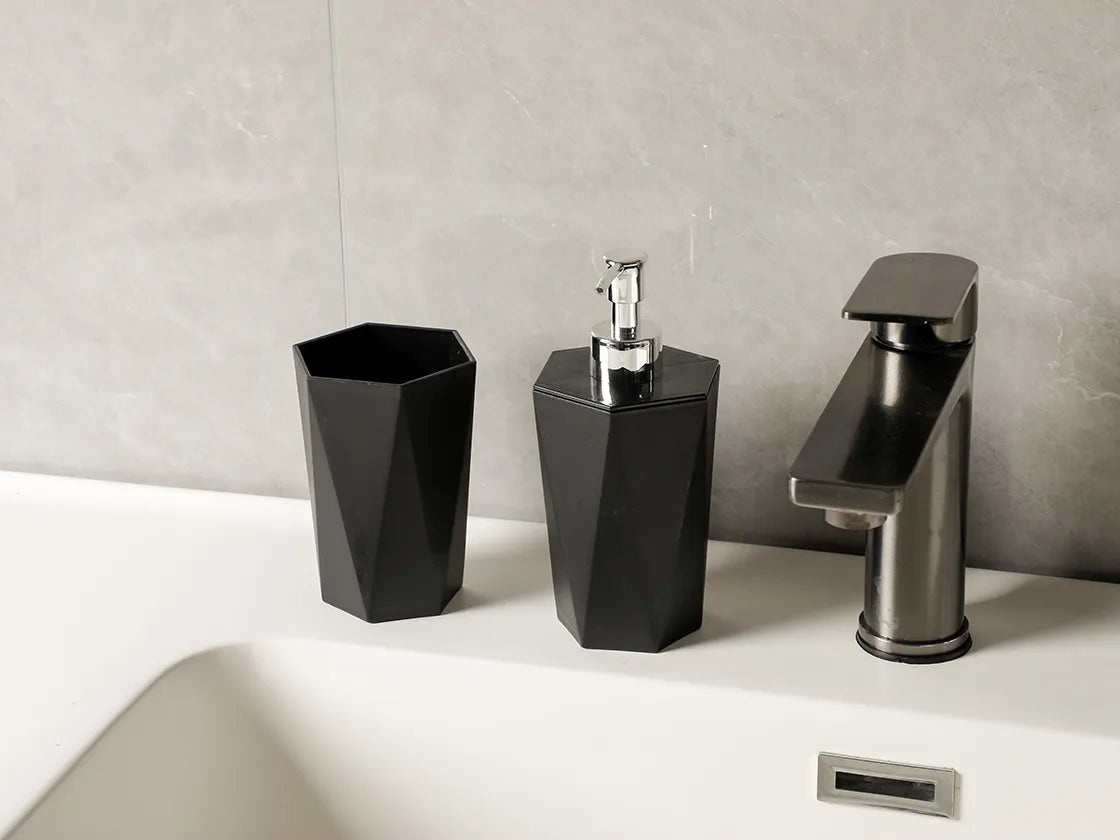 Juego De Accesorios Moderno Con Diseño Geométrico De Baño