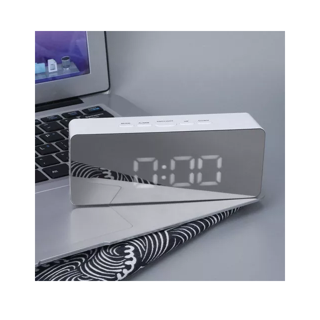 Reloj despertador tipo espejo temperatura led calidad atrix